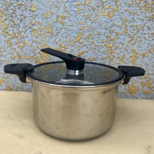 Stainless steel micro pressure cooker